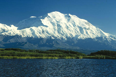 https://commons.wikimedia.org/wiki/File%3ADenali_Mt_McKinley.jpg